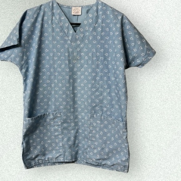 Scrub top Bundle! - Picture 6 of 10